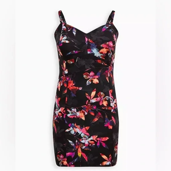 Torrid Mini Scuba Lace-Up Bodycon Mini Dress - Picture 5 of 11